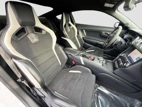 Used 2022 Ford Mustang Shelby GT500 w/ Technology Package image 14