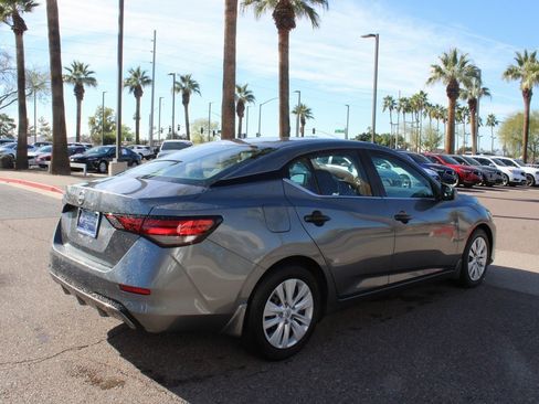 Used 2024 Nissan Sentra S image 5