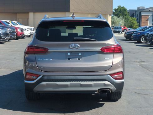 Used 2019 Hyundai Santa Fe AWD image 5