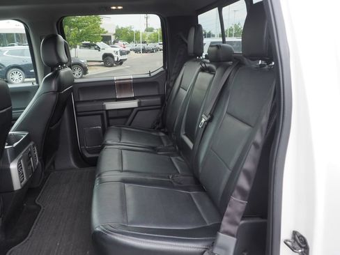 Used 2016 Ford F150 Lariat w/ Equipment Group 502A Luxury AWD/4WD image 14