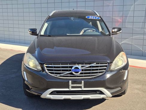 Used 2017 Volvo XC60 T6 Dynamic w/ Preferred Option Package AWD/4WD image 8