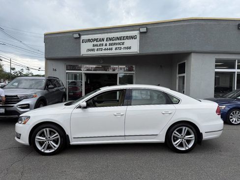 Used 2014 Volkswagen Passat TDI SE FWD image 4