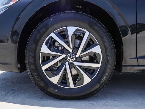 Certified 2024 Volkswagen Jetta S FWD image 11