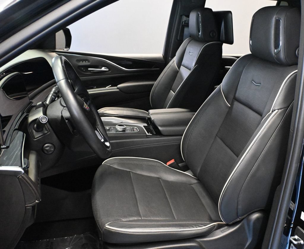 Used 2023 Cadillac Escalade Sport w/ Touring Package RWD image 16