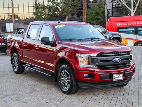 Used 2019 Ford F150 XLT w/ Equipment Group 302A Luxury image 3