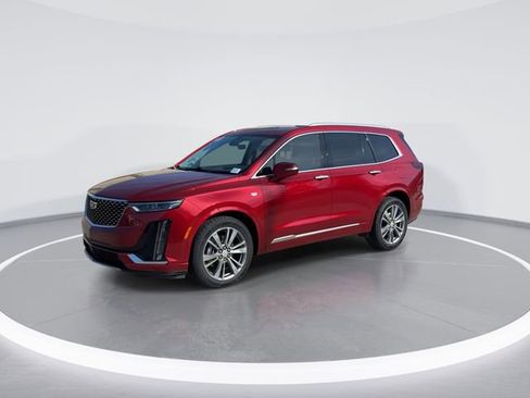 Used 2020 Cadillac XT6 Premium Luxury image 3