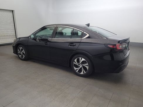 Used 2021 Subaru Legacy Premium image 3