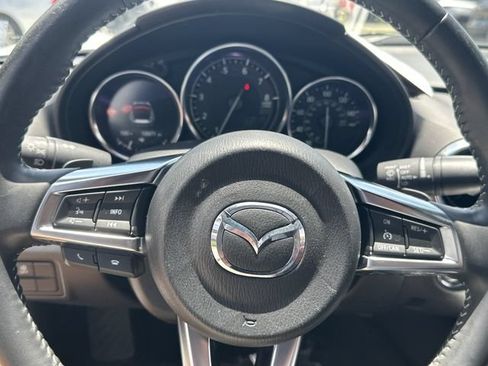 Used 2022 MAZDA MX-5 Miata Grand Touring w/ Weather Package RWD image 17