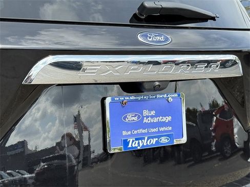 Certified 2023 Ford Explorer XLT w/ Equipment Group 202A image 30
