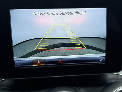 Used 2018 Mercedes-Benz GLC 300 GLC 300 4WD image 15