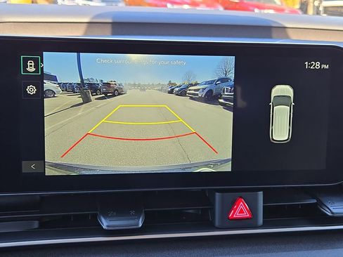 New 2026 Kia Carnival EX image 28