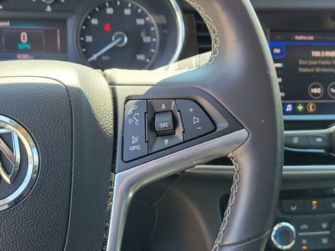 Used 2022 Buick Encore Preferred w/ Safety Package image 23