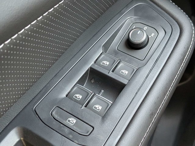New 2026 Volkswagen Atlas SE FWD image 26