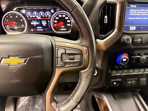 Used 2022 Chevrolet Silverado 3500 High Country w/ Z71 Off-Road Package AWD/4WD image 14