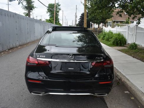 Used 2023 Mercedes-Benz E 350 4MATIC Sedan w/ Premium Package image 6