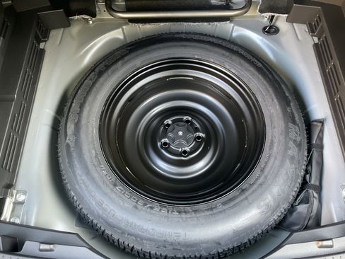 Used 2026 Nissan Rogue SV image 42