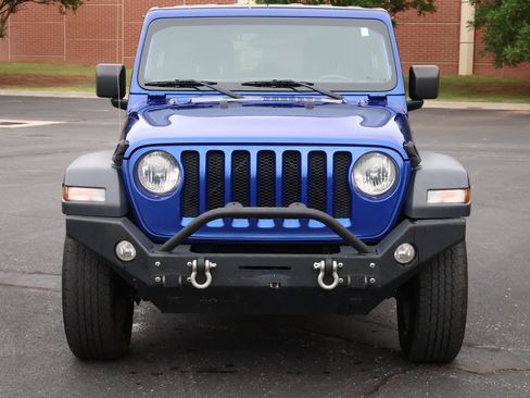 Used 2018 Jeep Wrangler Unlimited Sport S AWD/4WD image 22