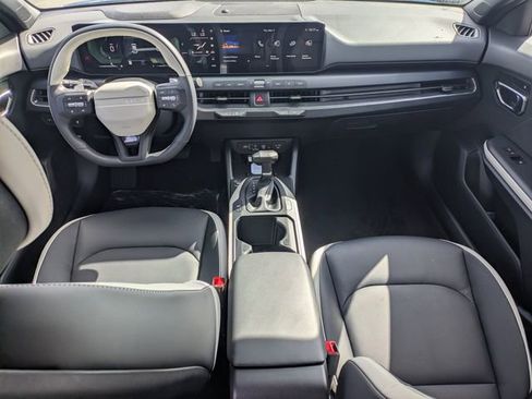 New 2026 Kia K4 GT-Line image 14