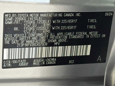 Certified 2024 Toyota RAV4 XLE image 31