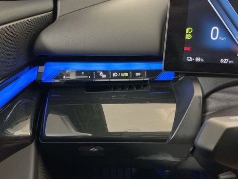 Certified 2024 BMW i5 eDrive40i w/ Premium Package image 19