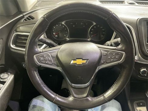 Used 2019 Chevrolet Equinox LT image 14