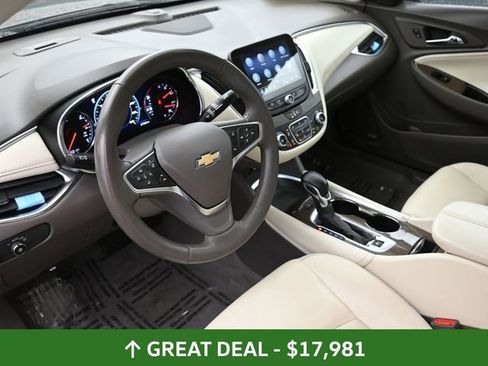 Used 2024 Chevrolet Malibu LT image 23