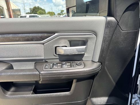 Used 2022 RAM 3500 Big Horn w/ Level A Equipment Group AWD/4WD image 19