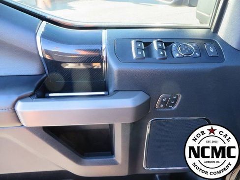 Used 2022 Ford F250 Platinum w/ Tremor Off-Road Package image 25