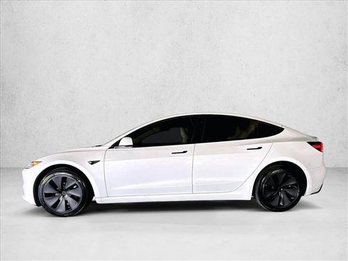 Used 2025 Tesla Model 3 Long Range RWD image 6