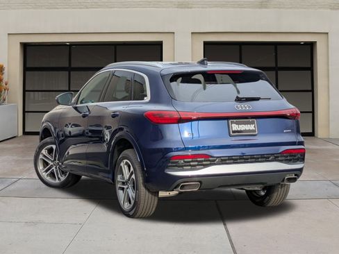New 2025 Audi Q5 Premium Plus image 3