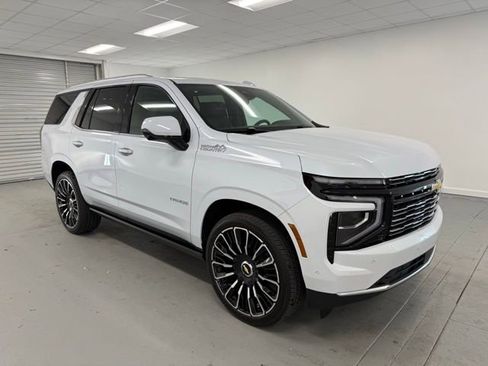 New 2026 Chevrolet Tahoe High Country image 3