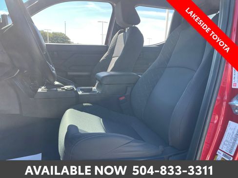 Certified 2026 Toyota Tacoma SR5 AWD/4WD image 27