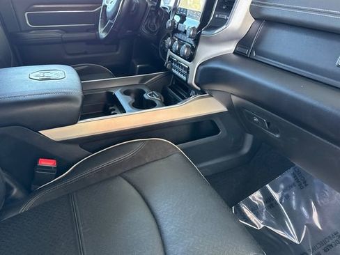 Used 2022 RAM 3500 Laramie image 19