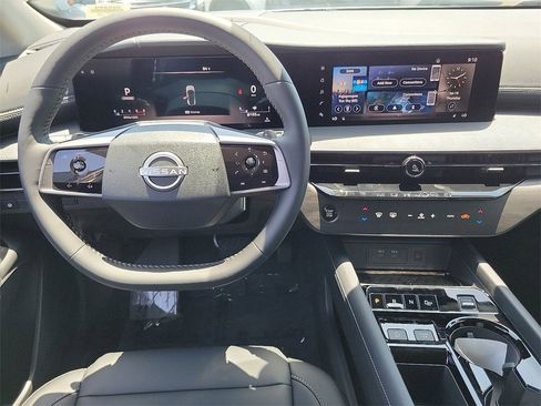 New 2025 Nissan Murano SV image 4