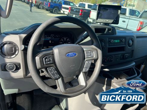 New 2026 Ford E-350 and Econoline 350 Super Duty w/ Interior Upgrade Package RWD image 11