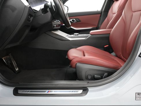 Used 2024 BMW 330i xDrive Sedan w/ M Sport Package AWD/4WD image 30