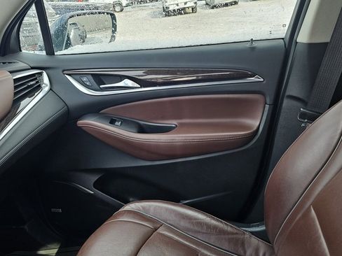 Used 2020 Buick Enclave Avenir w/ Avenir Technology Package image 13