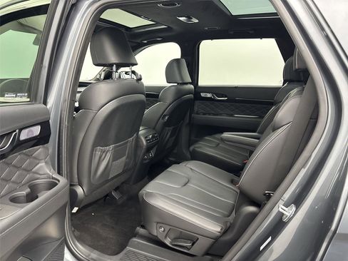 Used 2022 Hyundai Palisade Calligraphy w/ Cargo Package image 29