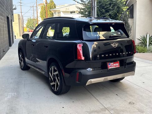 Used 2025 MINI Cooper Countryman S image 3