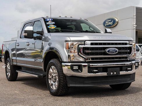 Certified 2022 Ford F250 Lariat w/ Chrome Package AWD/4WD image 1