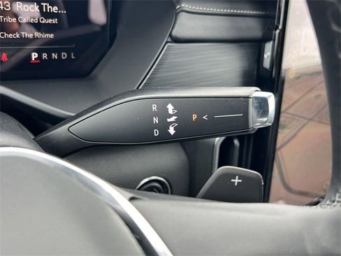 New 2025 GMC Acadia Elevation image 19