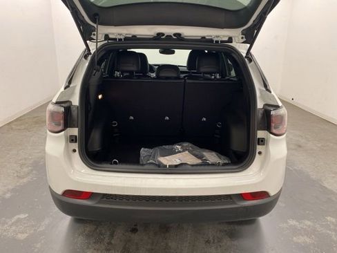 Used 2026 Jeep Compass Latitude w/ Quick Order Package 29K image 27