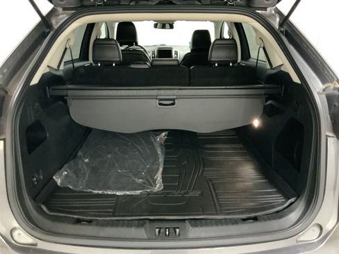 Used 2021 Ford Edge SEL w/ Cargo Accessory Package AWD/4WD image 12