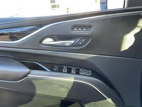 Used 2021 Cadillac Escalade Sport w/ Driver Assist Tech Package image 29