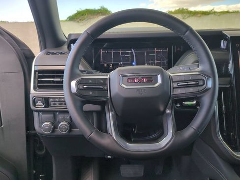 Used 2026 GMC Yukon Elevation RWD image 21