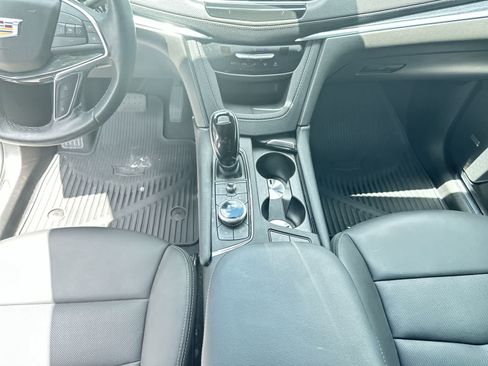 Used 2024 Cadillac XT5 Premium Luxury FWD image 22