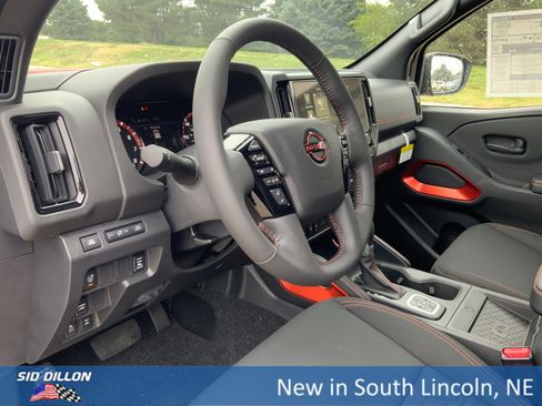 New 2026 Nissan Frontier PRO-4X w/ Pro-4x Convenience Package image 6