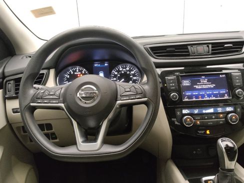 Used 2019 Nissan Rogue Sport SV FWD image 22