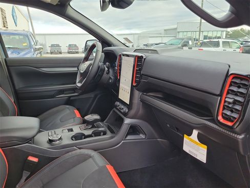 New 2025 Ford Ranger Raptor image 30