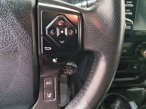 Used 2022 Toyota 4Runner TRD Off-Road Premium image 29